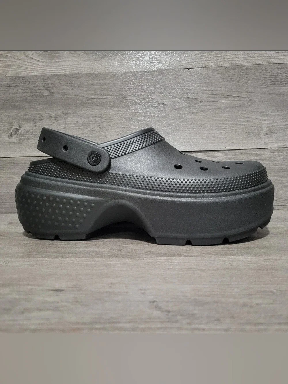 Crocs Stomp platform Clogs men's 12/ women's 13 triple black elevated